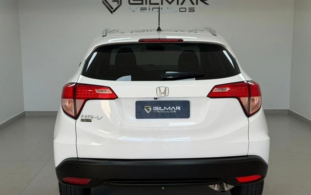 imagem-https://www.socarrao.com.br/sc-vehicle-images-prod/1914634/1784036146034-8071836_0_B_597159cd78.jpeg