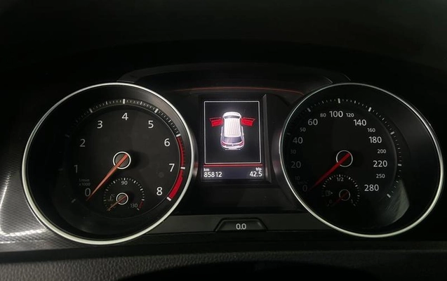 imagem-https://www.socarrao.com.br/sc-vehicle-images-prod/1914828/1784584152571-8138138_0_B_e8672f658c.jpeg