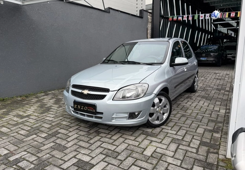 Chevrolet Celta 2012 Prata — foto 1 de 3