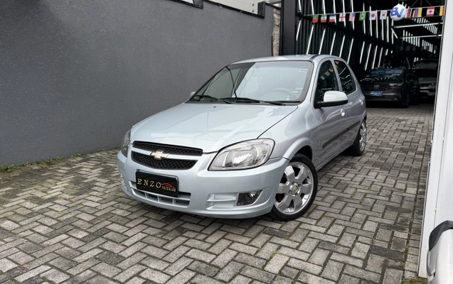 imagem-https://www.socarrao.com.br/sc-vehicle-images-prod/1914856/1786995347094-vehicle_image_1780068830_8bc81b67cc261ea3bfae503ffb726e8e.jpeg