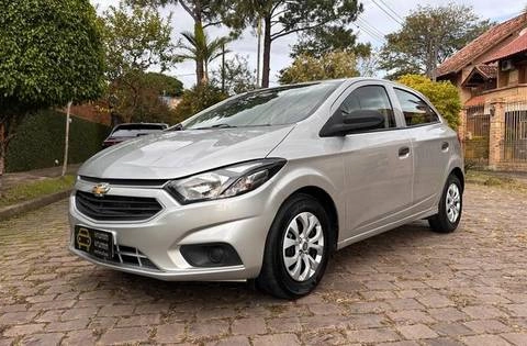 Chevrolet Onix 2020 Prata — foto 1 de 3
