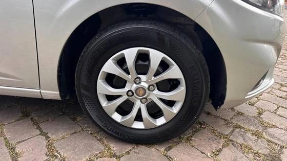 imagem-https://www.socarrao.com.br/sc-vehicle-images-prod/1915339/1780336887701-chevrolet-onix-1.0-flex-lt-manual-wmimagem17214222825.jpg