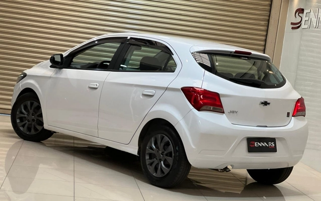 imagem-https://www.socarrao.com.br/sc-vehicle-images-prod/1915394/1780337175669-ZrWwmAKbIpSB5e4XAWCwC4RW92ywnXW0.jpg