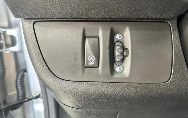 imagem-https://www.socarrao.com.br/sc-vehicle-images-prod/1915515/1784569739019-8144844_11_B_957ca3f8f7.jpeg