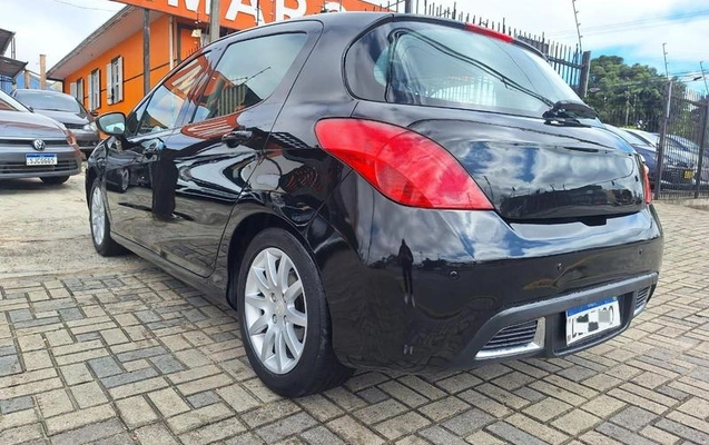 imagem-https://www.socarrao.com.br/sc-vehicle-images-prod/1915521/1780692901860-6849133_0_B_a998981207.jpeg