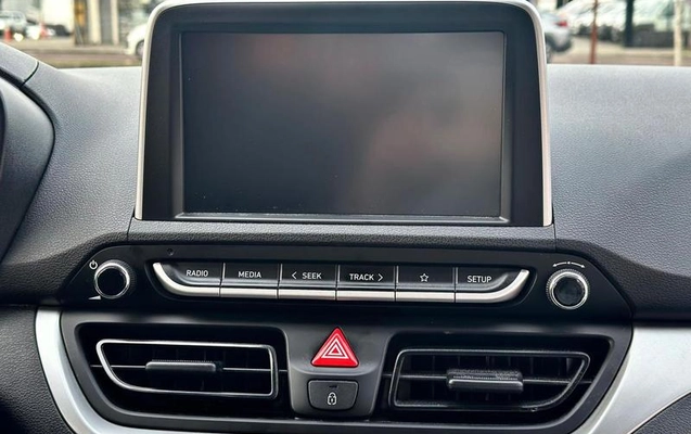 imagem-https://www.socarrao.com.br/sc-vehicle-images-prod/1915524/1780337665881-7002011_4_B_5b383824d4.jpeg