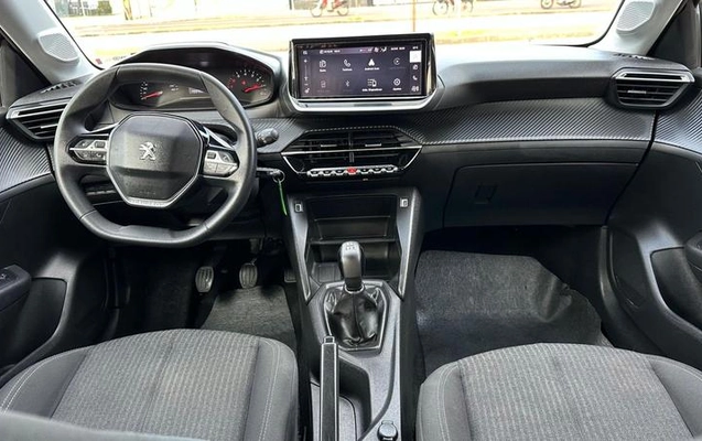 imagem-https://www.socarrao.com.br/sc-vehicle-images-prod/1915525/1780337666888-7334716_12_B_75e55edbc8.jpeg