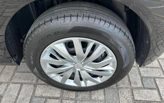 imagem-https://www.socarrao.com.br/sc-vehicle-images-prod/1915525/1780337666898-7334716_1_B_181c5ded4e.jpeg