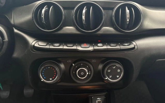 imagem-https://www.socarrao.com.br/sc-vehicle-images-prod/1915531/1780337673002-7642363_3_B_2d03abd487.jpeg
