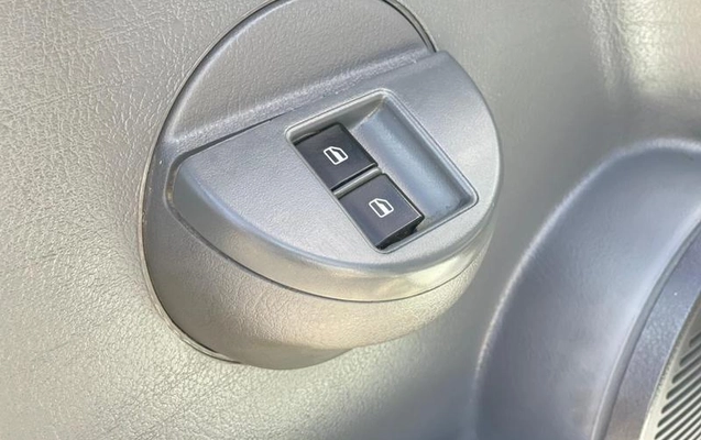 imagem-https://www.socarrao.com.br/sc-vehicle-images-prod/1915535/1780337676612-7772536_2_B_014e1fe5d4.jpeg