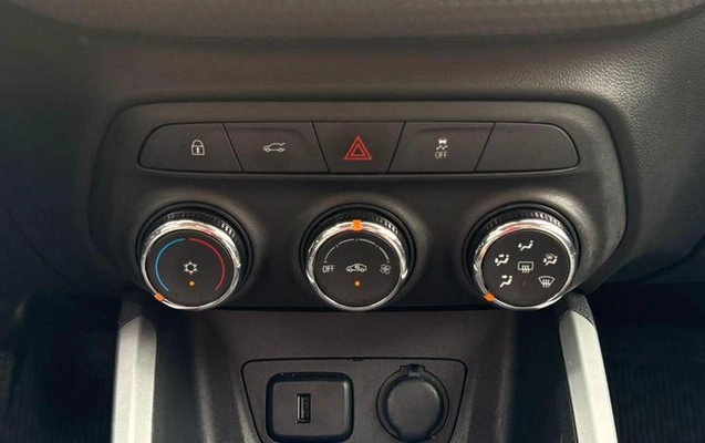 imagem-https://www.socarrao.com.br/sc-vehicle-images-prod/1915546/1780337688487-7922537_0_B_2170f89117.jpeg