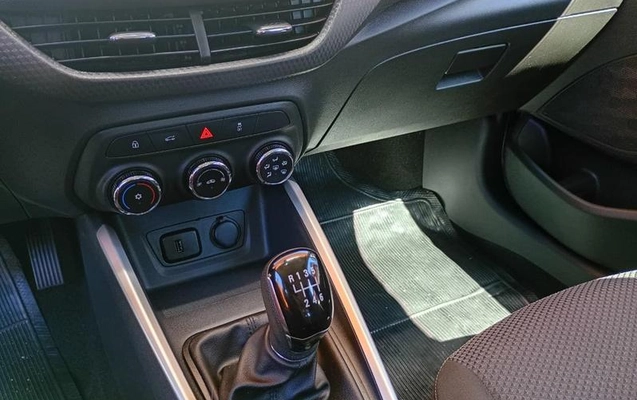 imagem-https://www.socarrao.com.br/sc-vehicle-images-prod/1915548/1780337711990-7929383_12_B_830466e261.jpeg