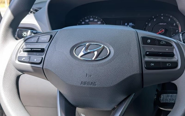 imagem-https://www.socarrao.com.br/sc-vehicle-images-prod/1915552/1780337716164-7994800_15_B_32db0bd65e.jpeg