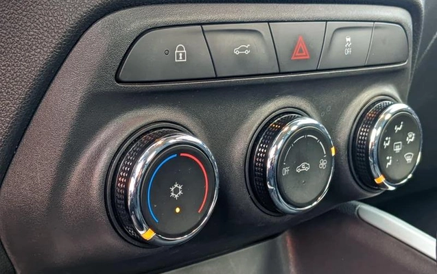 imagem-https://www.socarrao.com.br/sc-vehicle-images-prod/1915556/1780337720443-8033360_5_B_693062c13f.jpeg