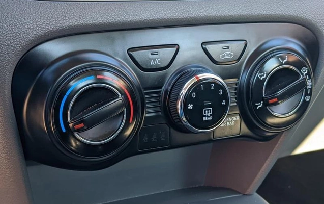 imagem-https://www.socarrao.com.br/sc-vehicle-images-prod/1915563/1780337727041-8076484_1_B_90d592bda8.jpeg