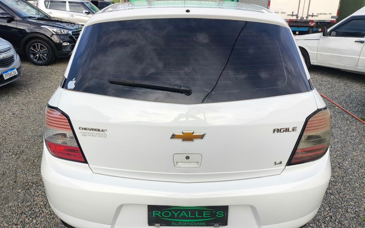imagem-https://www.socarrao.com.br/sc-vehicle-images-prod/1915575/1780337751411-SU1HXzIwMjUxMjAyXzE3NTMxMyAoQ29weSkuanBn.jpg