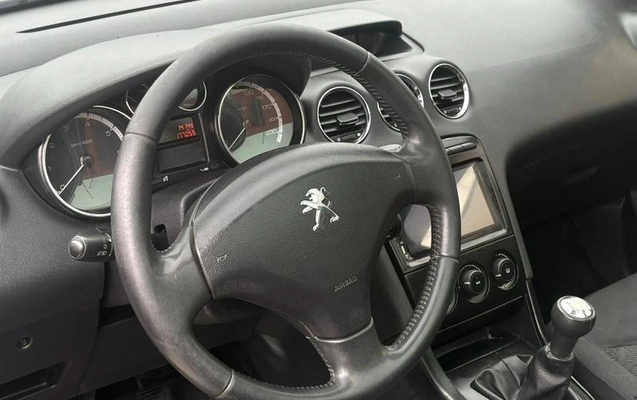 imagem-https://www.socarrao.com.br/sc-vehicle-images-prod/1915745/1780338296440-8072517_4_B_cb2e100e30.jpeg