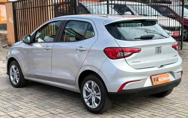 imagem-https://www.socarrao.com.br/sc-vehicle-images-prod/1915753/1780338384439-8111504_2_B_08cb41d40c.jpeg