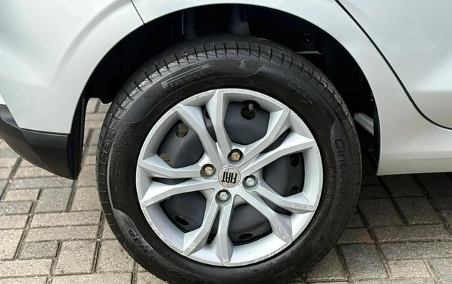 imagem-https://www.socarrao.com.br/sc-vehicle-images-prod/1915753/1780338384441-8111504_0_B_9013a6807d.jpeg