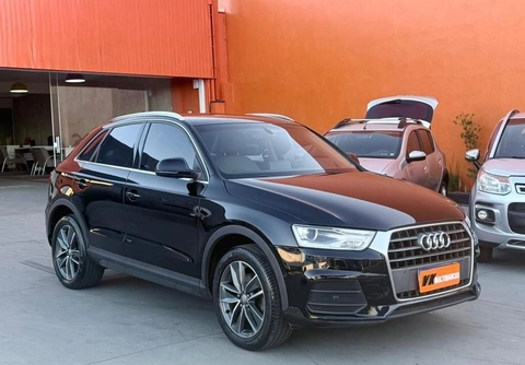 Audi Q3 2019 Preto — foto 1 de 3