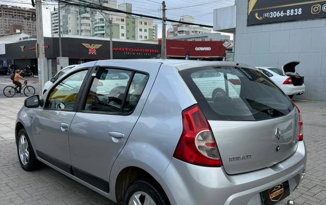 imagem-https://www.socarrao.com.br/sc-vehicle-images-prod/1915857/1786723832255-gb-1f4c031.jpeg