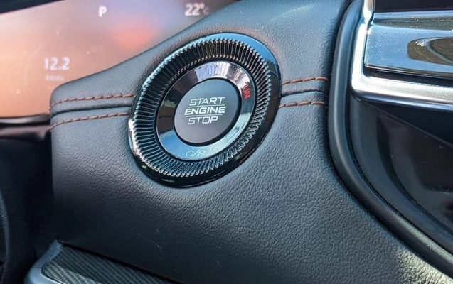 imagem-https://www.socarrao.com.br/sc-vehicle-images-prod/1916008/1780339807728-8040182_9_B_d034df5abd.jpeg