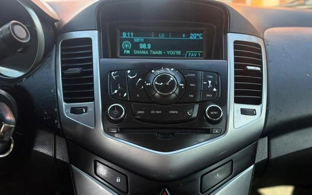 imagem-https://www.socarrao.com.br/sc-vehicle-images-prod/1916046/1780339863816-8031669_2_B_94cc7bf76e.jpeg