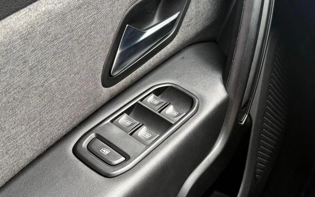 imagem-https://www.socarrao.com.br/sc-vehicle-images-prod/1916098/1780339987479-7965333_7_B_3cc0a1d772.jpeg