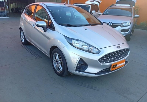 Ford Fiesta 2018 Prata — foto 1 de 3