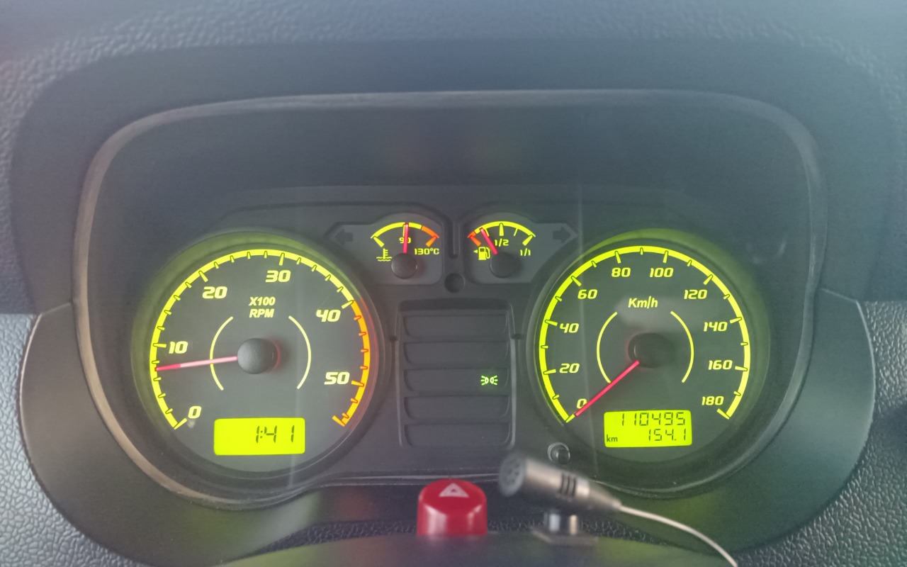 imagem-https://www.socarrao.com.br/sc-vehicle-images-prod/1916355/1780356393536-SU1HXzIwMjYwNTE0XzE3NDQ0NF80NDUuanBn.jpg