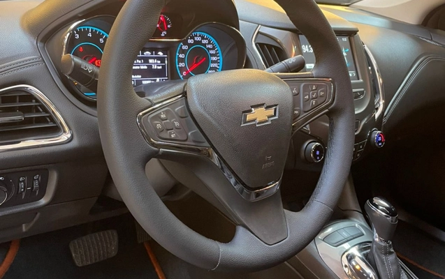 imagem-https://www.socarrao.com.br/sc-vehicle-images-prod/1916371/1780341579183-xbSMcbtMEEL9LcuxYXUaUZxwoLuf1JjS.jpg