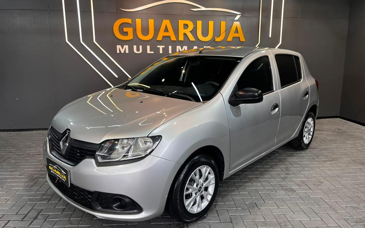 Renault Sandero 2017 Prata — foto 1 de 3