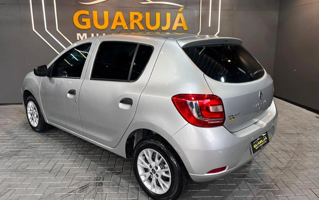 imagem-https://www.socarrao.com.br/sc-vehicle-images-prod/1916467/1780341773356-Ni5qcGVn.jpeg