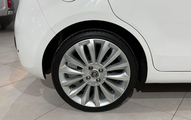 imagem-https://www.socarrao.com.br/sc-vehicle-images-prod/1917128/1788204766642-cb6cb32eca8042429f02c0059166e210_1777051429837.jpg