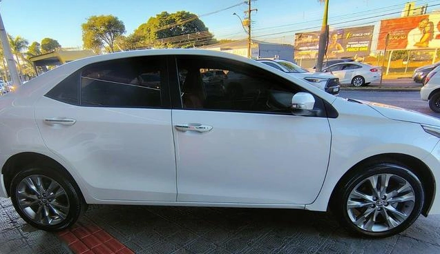 imagem-https://www.socarrao.com.br/sc-vehicle-images-prod/1917289/1784290026373-8131321_5_B_2d1a0aa73d.jpeg