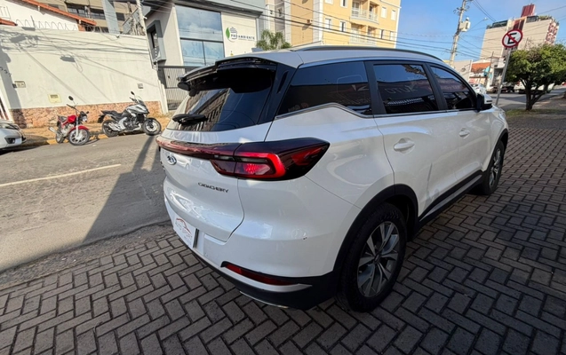 imagem-https://www.socarrao.com.br/sc-vehicle-images-prod/1917390/1780346248201-V2hhdHNBcHAgSW1hZ2UgMjAyNi0wNi0wMSBhdCAxNy4wMy4wNi5qcGVn.jpeg