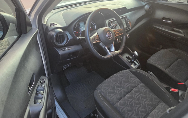 imagem-https://www.socarrao.com.br/sc-vehicle-images-prod/1917438/1784819107827-c6a16fd5-947d-4297-b697-ab68b7b4ea93.jpg