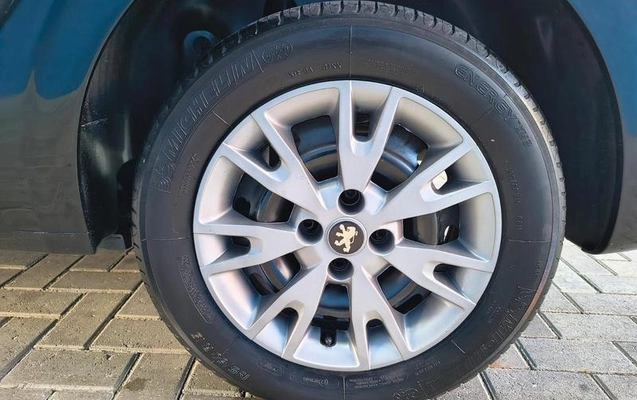 imagem-https://www.socarrao.com.br/sc-vehicle-images-prod/1917973/1780349234752-8146264_3_B_e82f4fa968.jpeg