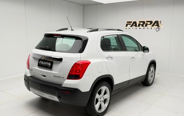 imagem-https://www.socarrao.com.br/sc-vehicle-images-prod/1927977/1780401970385-gb-67026a9.jpeg