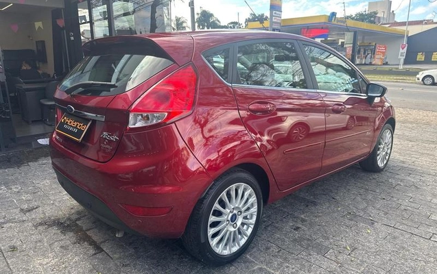 imagem-https://www.socarrao.com.br/sc-vehicle-images-prod/1927987/1788976724398-8120881_3_B_c7d9f50262.jpeg