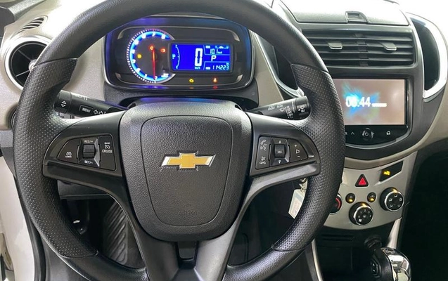 imagem-https://www.socarrao.com.br/sc-vehicle-images-prod/1927992/1786465373306-8125800_22_B_8e5db45e30.jpeg