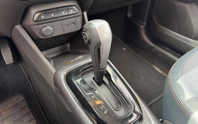 imagem-https://www.socarrao.com.br/sc-vehicle-images-prod/1928095/1789652829289-8098758_9_B_37ee7df0b4.jpeg