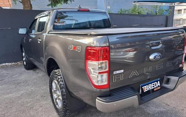 imagem-https://www.socarrao.com.br/sc-vehicle-images-prod/1928103/1784914531490-8147168_5_B_0958c48b52.jpeg