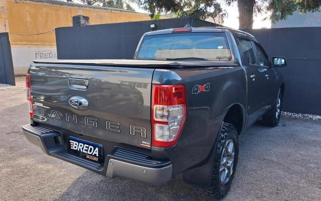 imagem-https://www.socarrao.com.br/sc-vehicle-images-prod/1928103/1784914531493-8147168_3_B_18deb7c989.jpeg