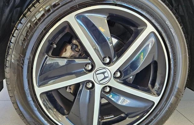 imagem-https://www.socarrao.com.br/sc-vehicle-images-prod/1928159/1788543537038-8131801_4_B_80814934d3.jpeg