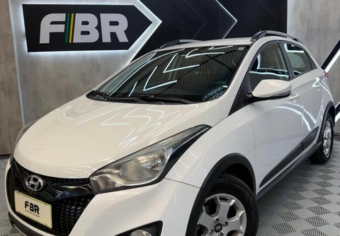 Hyundai HB20X 2015 Branco — foto 1 de 3