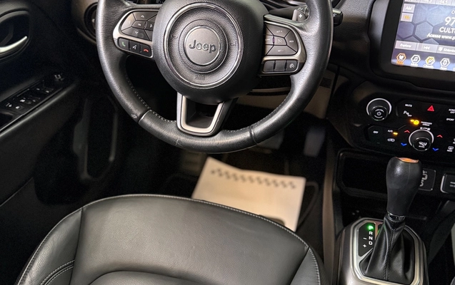 imagem-https://www.socarrao.com.br/sc-vehicle-images-prod/1928978/1782139690497-6eba7cd1-3095-45ee-be1d-b4995a1c602f.jpg