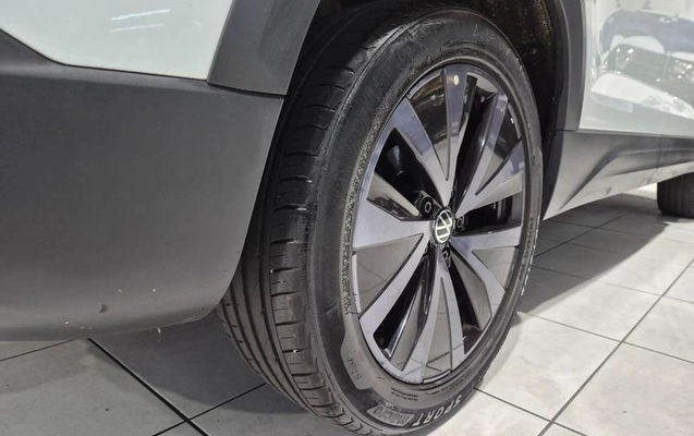 imagem-https://www.socarrao.com.br/sc-vehicle-images-prod/1928985/1786042912077-8147666_12_B_64c1ed09ee.jpeg