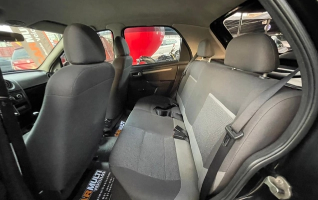 imagem-https://www.socarrao.com.br/sc-vehicle-images-prod/1929152/1780409617976-a89fda14-9986-45c2-ba2b-ce90d93dc819.jpg