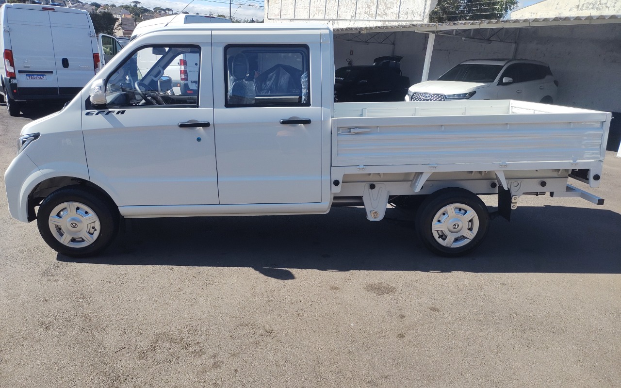 imagem-https://www.socarrao.com.br/sc-vehicle-images-prod/1929174/1780410195580-MTc4MDQxMDE0Mjc5NjIxNTI1NDM4MDgyMjA2ODA0MjQuanBn.jpg